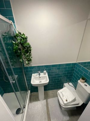 Photo 24- click for photo gallery